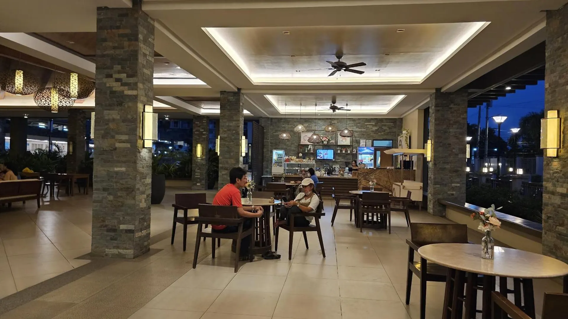 Verdon Parc - Cozy 2 Bedroom Condo Davao City 0*,  Filippijnen